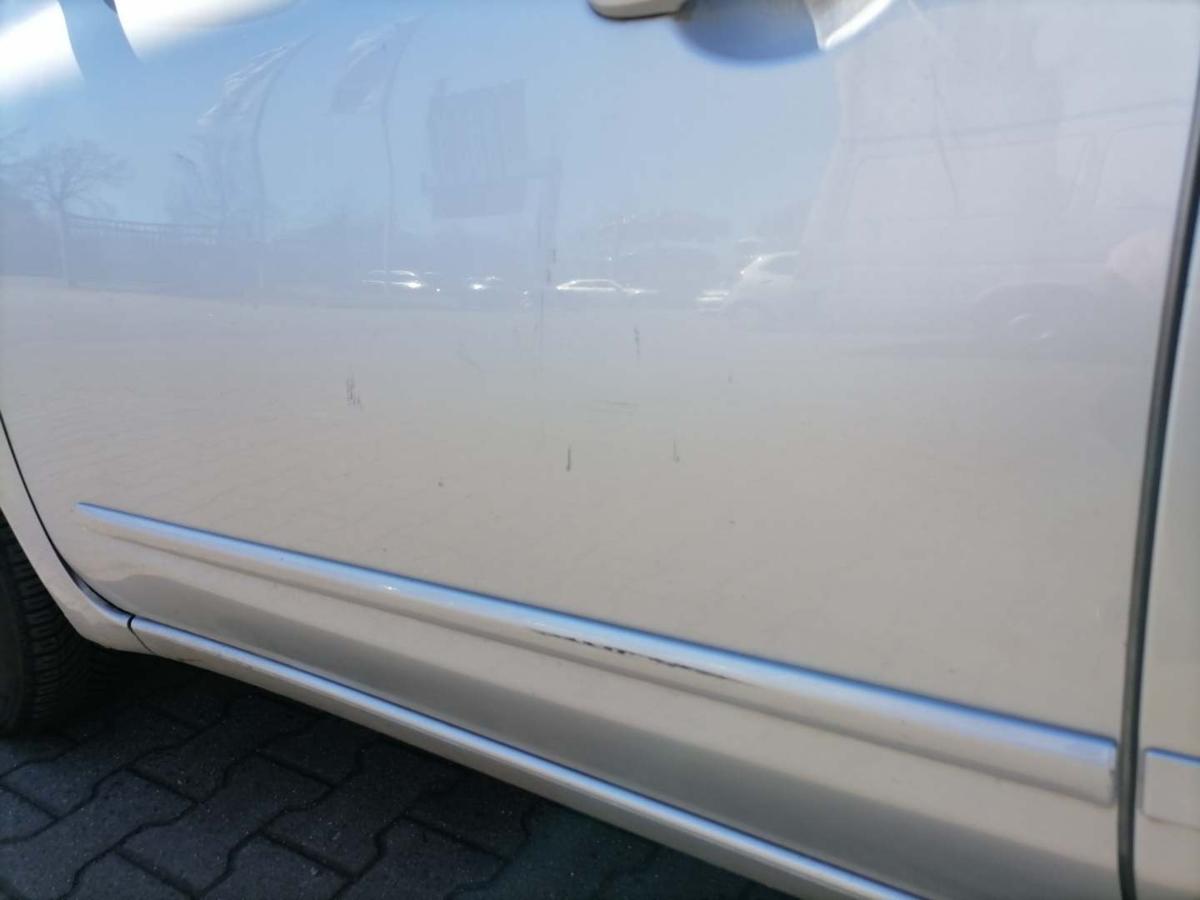 Nissan Micra K13 original T&uuml;r vorn links K23 brilliantsilber Rohbau Bj.2011